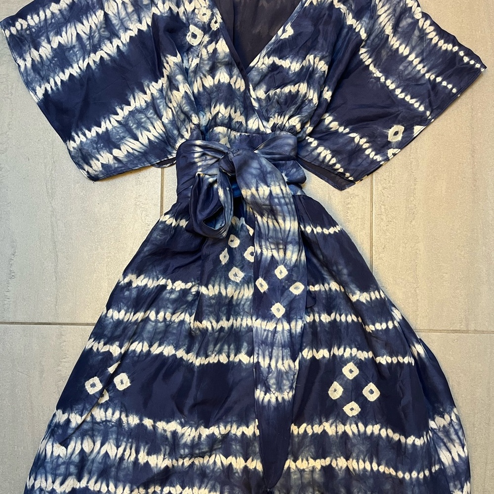 Calypso St. Barth 100% SILK Indigo and White Tie-Dye Dress from the Real Real. - Picture 2 of 7
